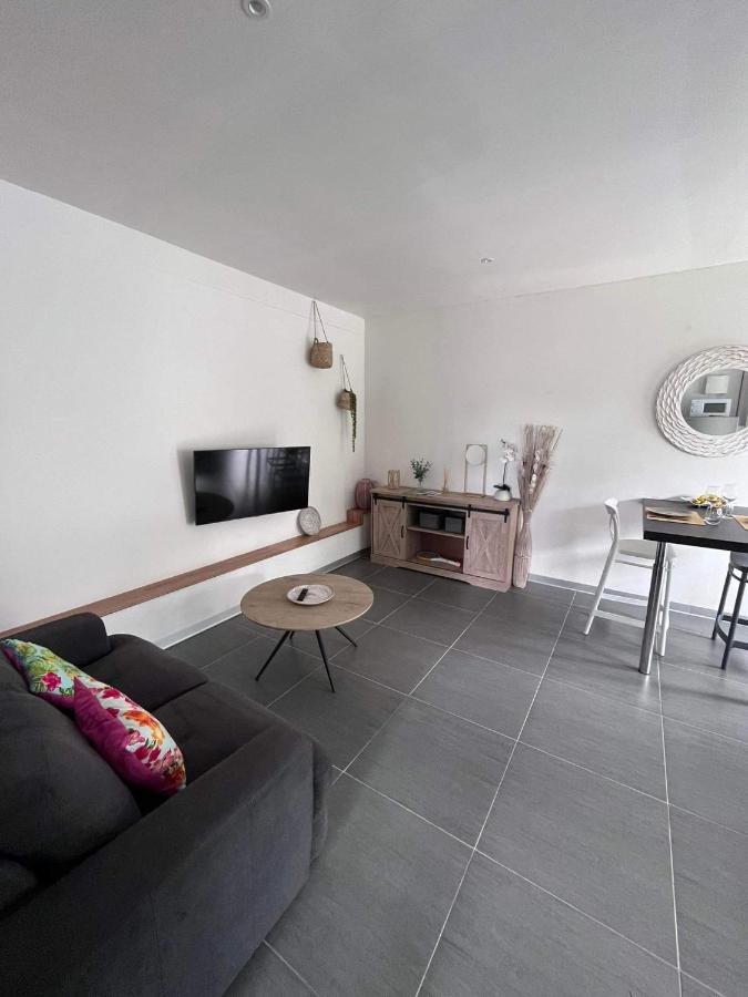2 Accomodations -Studio Du Manoir -Le Manoir Punaauia  Esterno foto