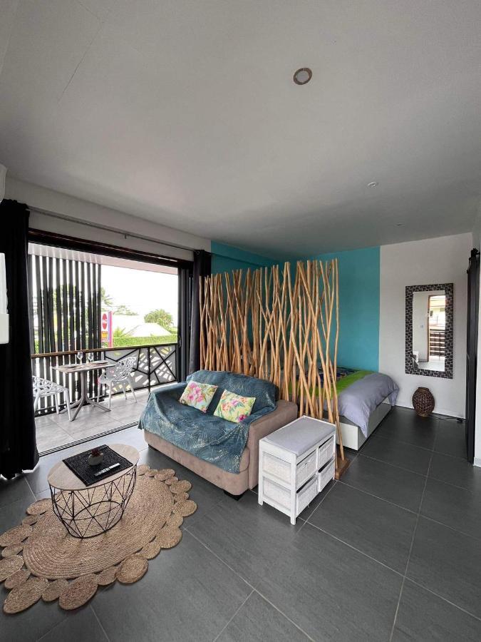 2 Accomodations -Studio Du Manoir -Le Manoir Punaauia  Esterno foto